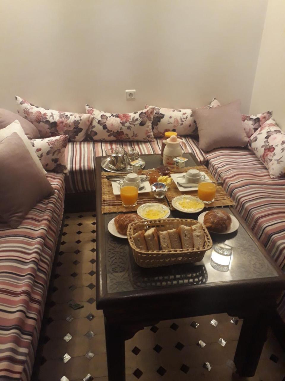 Отель Les Reves De Marrakech Марракеш Экстерьер фото